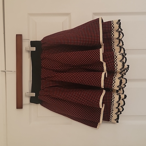 Statement Skirt Emo - Picture 2 of 3